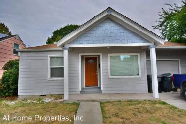 Main picture of 619 NW 33rd St