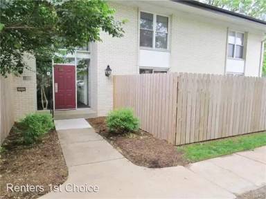 Main picture of 10445 Briarbend Dr