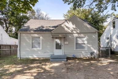 Main picture of 4407 Virginia Ave
