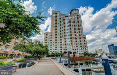 Main picture of The Harborview Towers