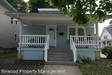 Main picture of 22 S Mills St