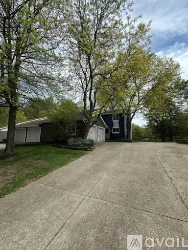 Main picture of 1943 Tennyson Ave NE
