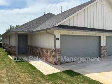 Main picture of 3705 Franks Way