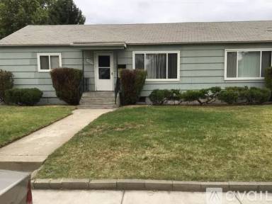 Main picture of 1305 Thayer Dr