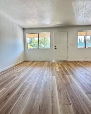 Main picture of 1431 Warner St