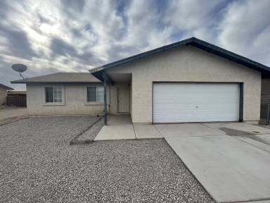 Main picture of 8769 E 38th Ln