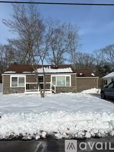Main picture of 516 Delaware Ave