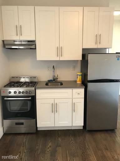 Main picture of 2525 Beverley Rd