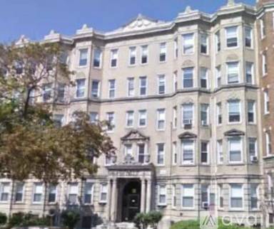 Main picture of 1163 Boylston St