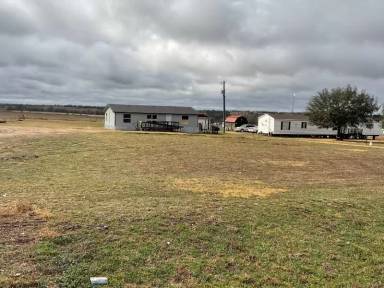 Main picture of 4037 Old McGregor Crawford Rd