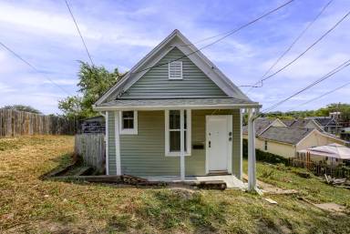 Main picture of 1238 S 15th St