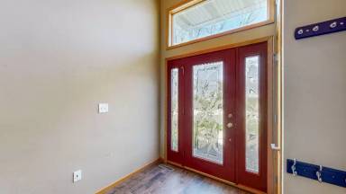 Main picture of 3137 Lake St NW