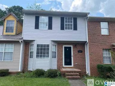 Main picture of 5604 Woodgate Cir