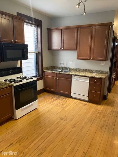 Main picture of 3315 N Albany Ave
