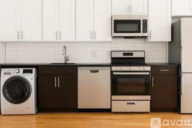 Main picture of 285 Troutman St