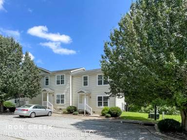 Main picture of 408 Villas Ct