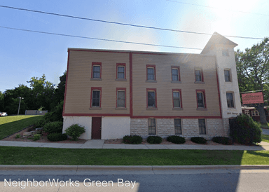 Main picture of 800 Chicago St