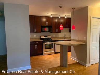 Main picture of 505 W Melrose St