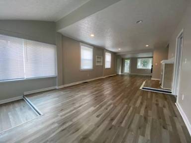 Main picture of 6046 2nd Ave