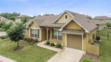 Main picture of 10639 Wills Loop