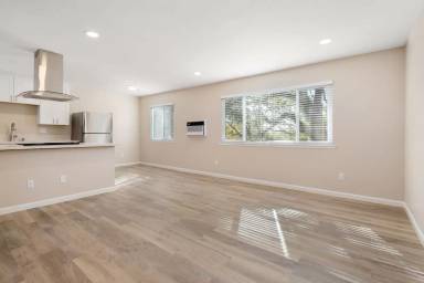 Main picture of 5353 Olmeda Ave