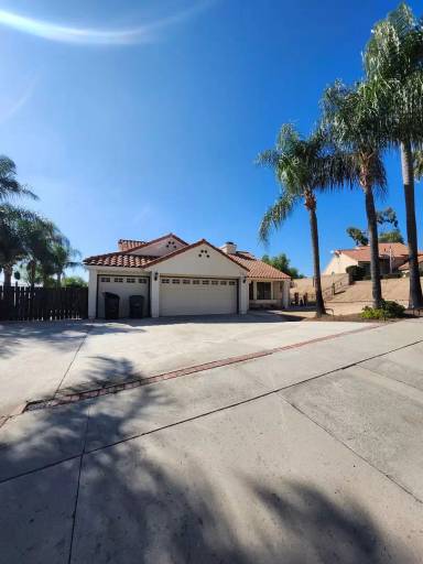 Main picture of 7182 Poppett Dr