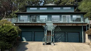 Main picture of 1555 Fircrest Ct SE