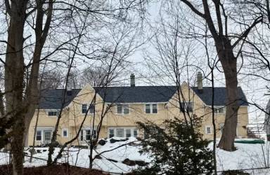 Main picture of 112 Hawthorne Ave