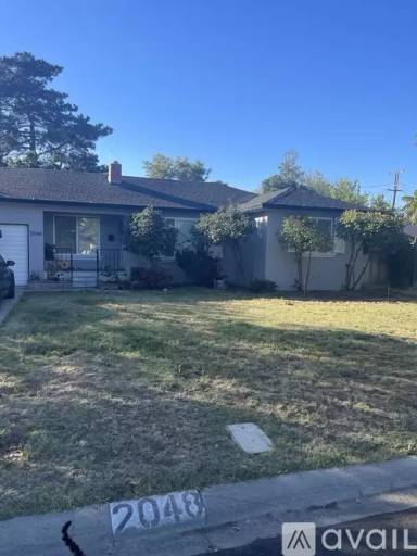 Main picture of 2048 W Euclid Ave