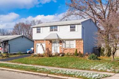 Main picture of 5040 Norcrest Dr