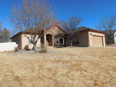 Main picture of 2618 Foxglove Ct