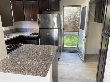 Main picture of 608 Illinois Ct