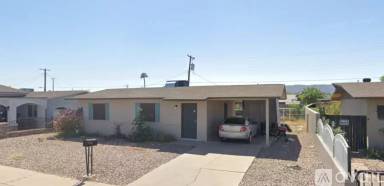 Main picture of 1417 E La Salle St