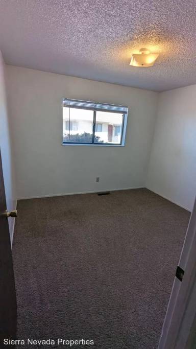 Main picture of 1475 Kaiser St