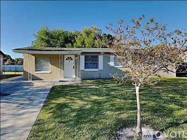 Main picture of 5435 Lily St