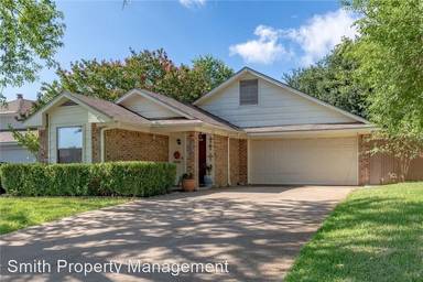 Main picture of 2505 Bamberry Dr