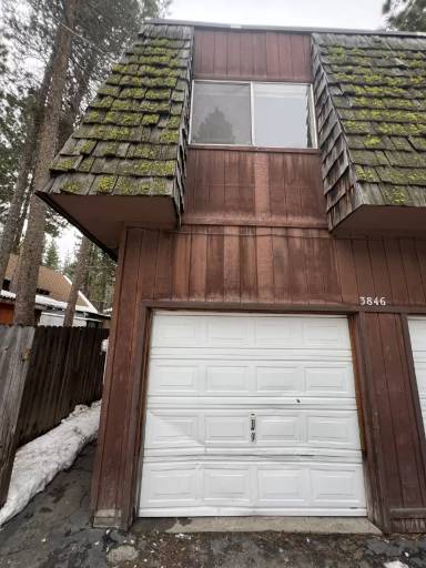 Main picture of 3846 Larch Ave