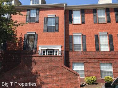 Main picture of 660 Gateway Dr SE