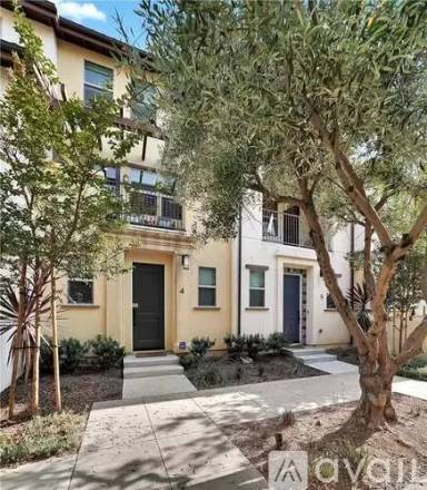 Main picture of 3810 W Kent Ave
