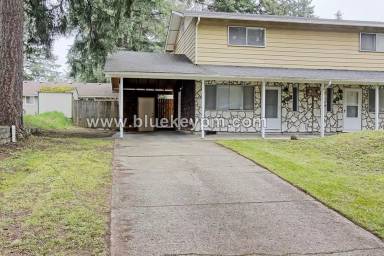 Main picture of 401 NE 147th Ave