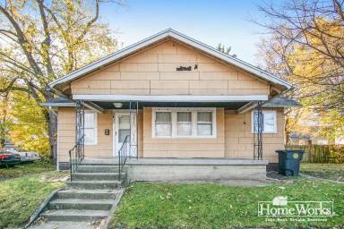 Main picture of 3610 Vine St