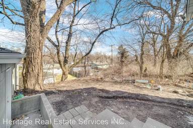 Main picture of 1228 E Ridge Rd