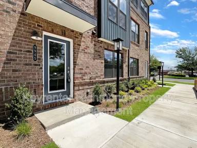 Main picture of 9945 Albright Knot Way