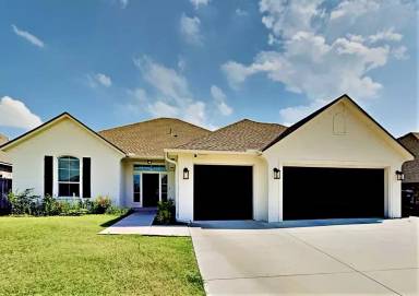 Main picture of 8312 NW 160th Ct