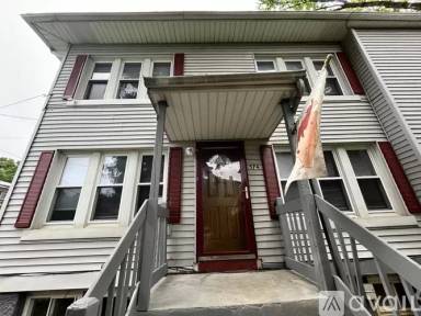 Main picture of 574 Arlington Ave