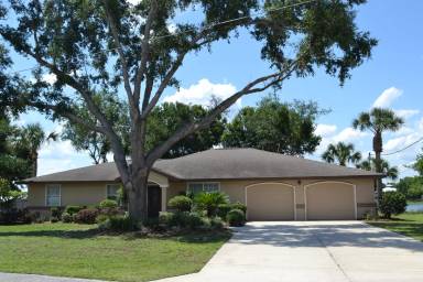 Main picture of 26 SE Ocale Way