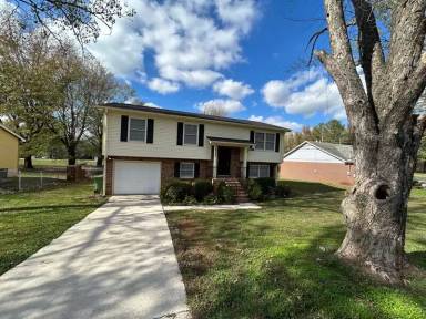 Main picture of 3621 Nathalee Ave NW