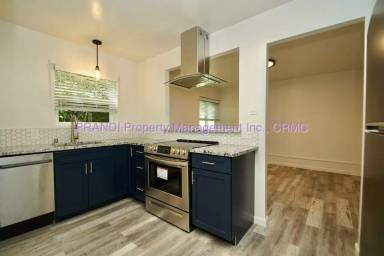 Main picture of 1851 2nd St