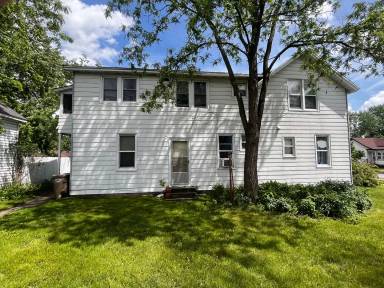 Main picture of 1104 Birch St