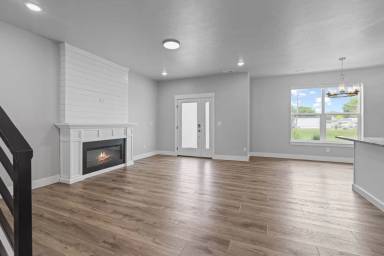 Main picture of 268 Hummingbird Way